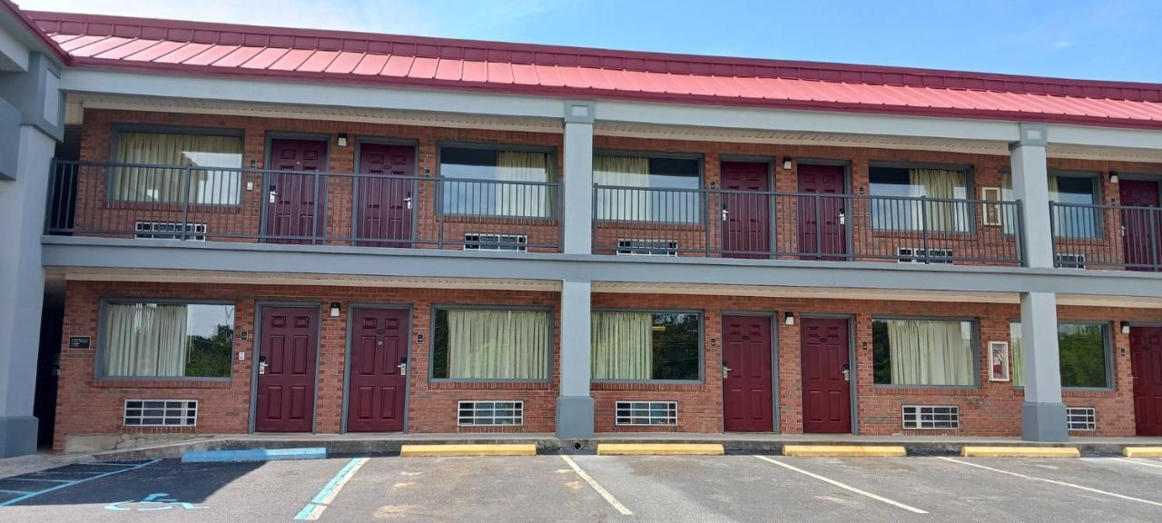 Red Roof Inn & Suites Скотсборо Экстерьер фото